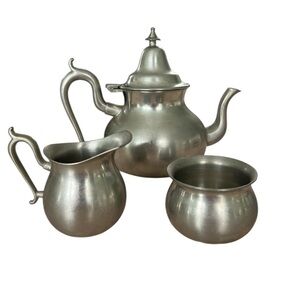 Vintage Woodbury Pewter Teapot Creamer Sugar Bowl Henry Ford Museum Teas Set